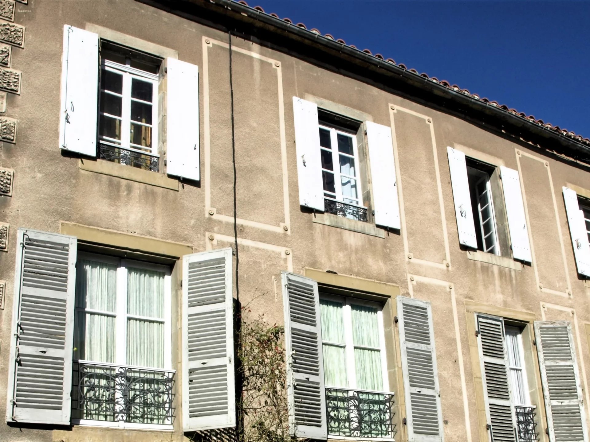 Maison historique avec jardin dans d'un village typique