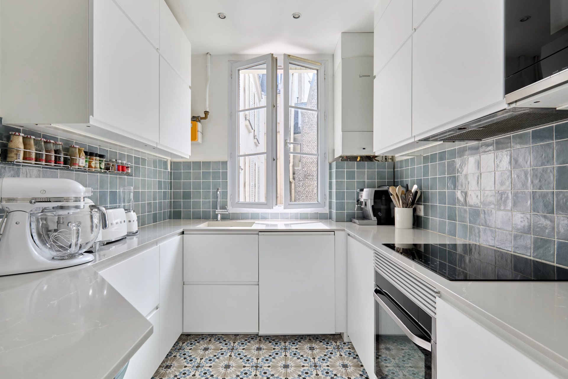 2 Bedroom Apartment/Flat's Image 5