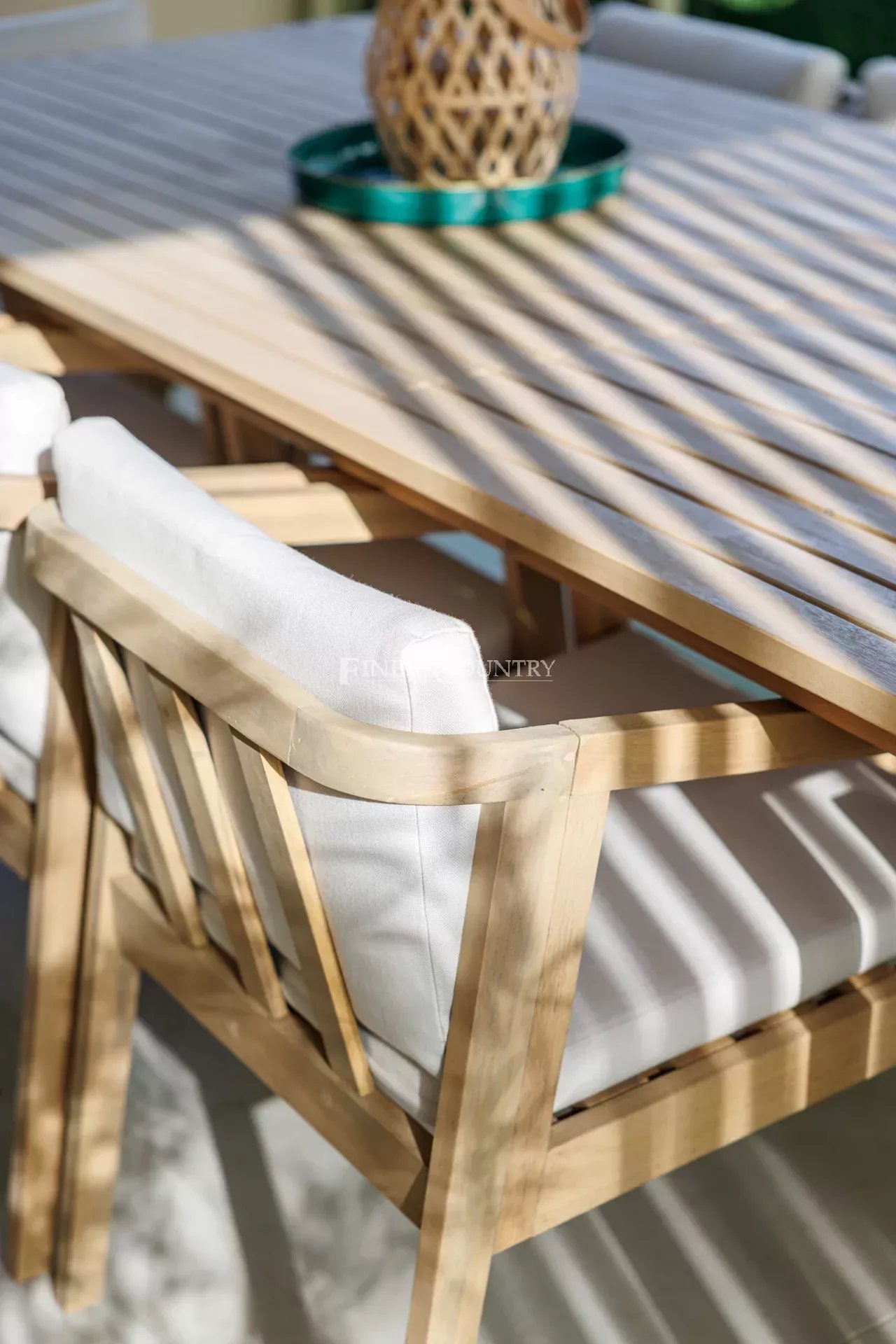 Photo of For Sale – 2-Bedroom Apartment – Cannes Montrose