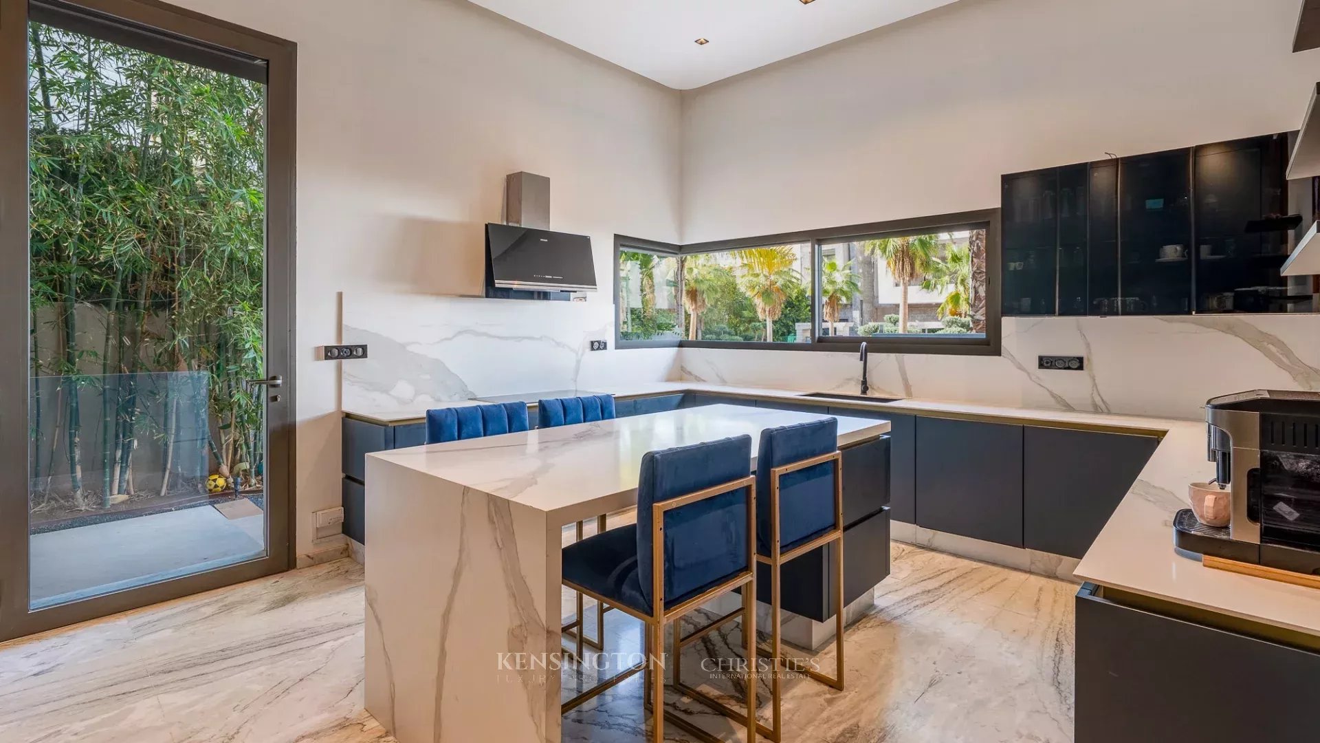 5 Bedroom Villa/Townhouse's Image 49