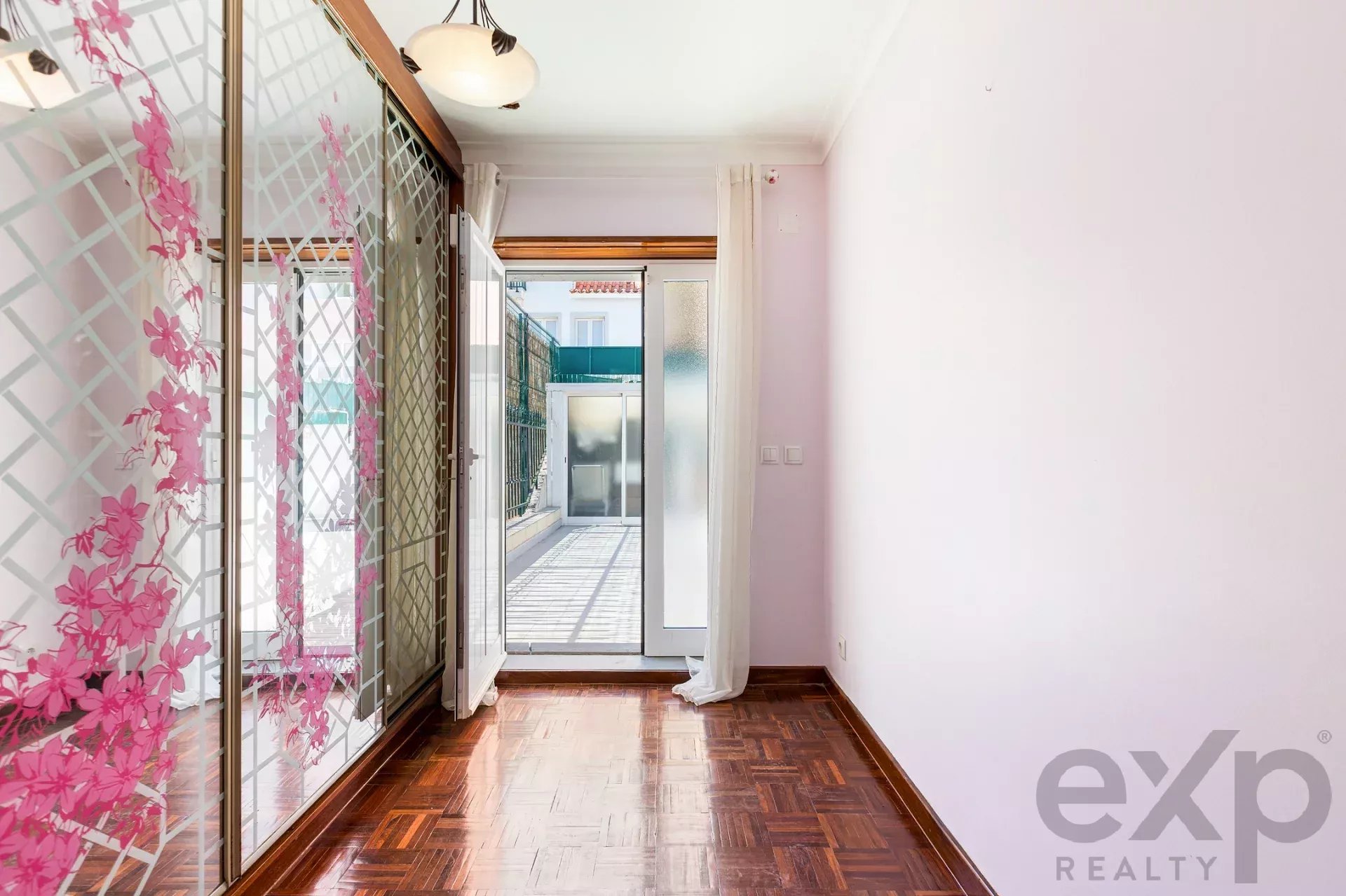 A UNIQUE OPPORTUNITY TO INVEST IN PENHA DE FRANÇA! 🚀 86356707 image 15