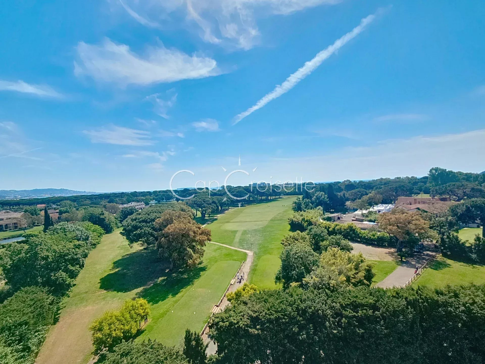 Mandelieu - Proximité Golf 4P Toit terrasse 132m2 Vue mer