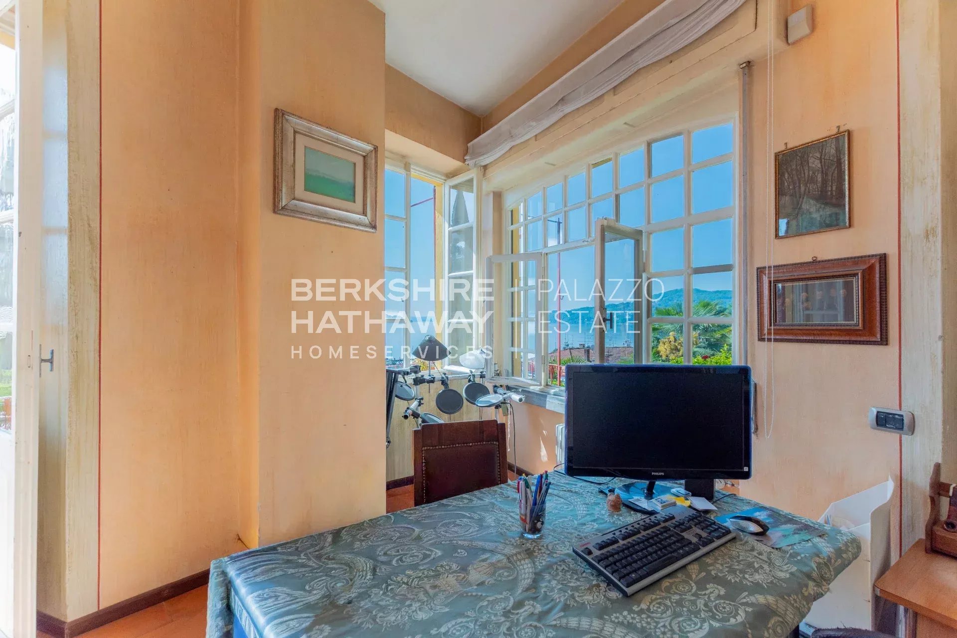 Historic Residence with Three Independent Units and Panoramic Lake Maggiore Views in Solcio di Lesa