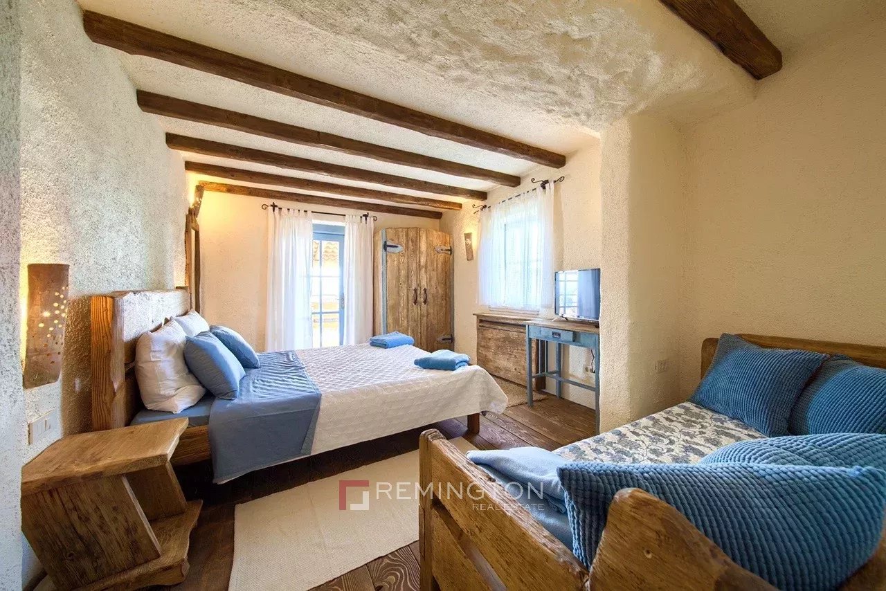 Villa/Townhouse's Image 11