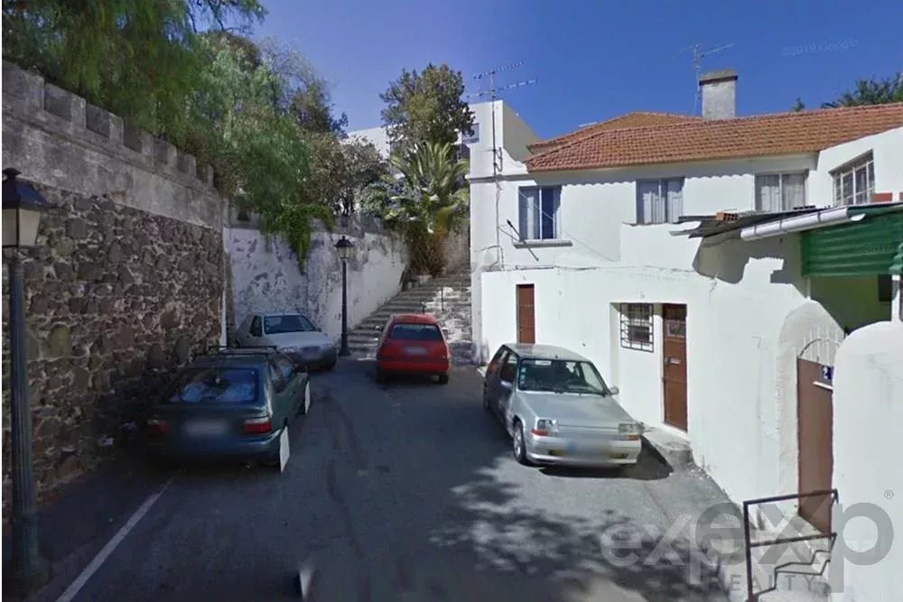 Buildings in the centre of Carnaxide - Investment - New price! 2790-062 image 7