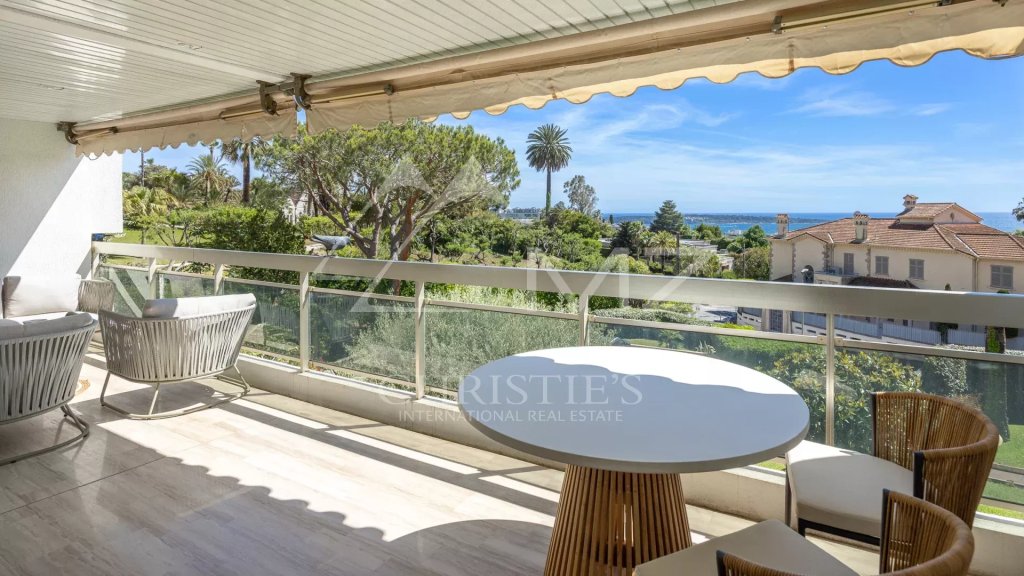 Apartment for sale in Cannes — 1-Bedroom Apartment in Cannes