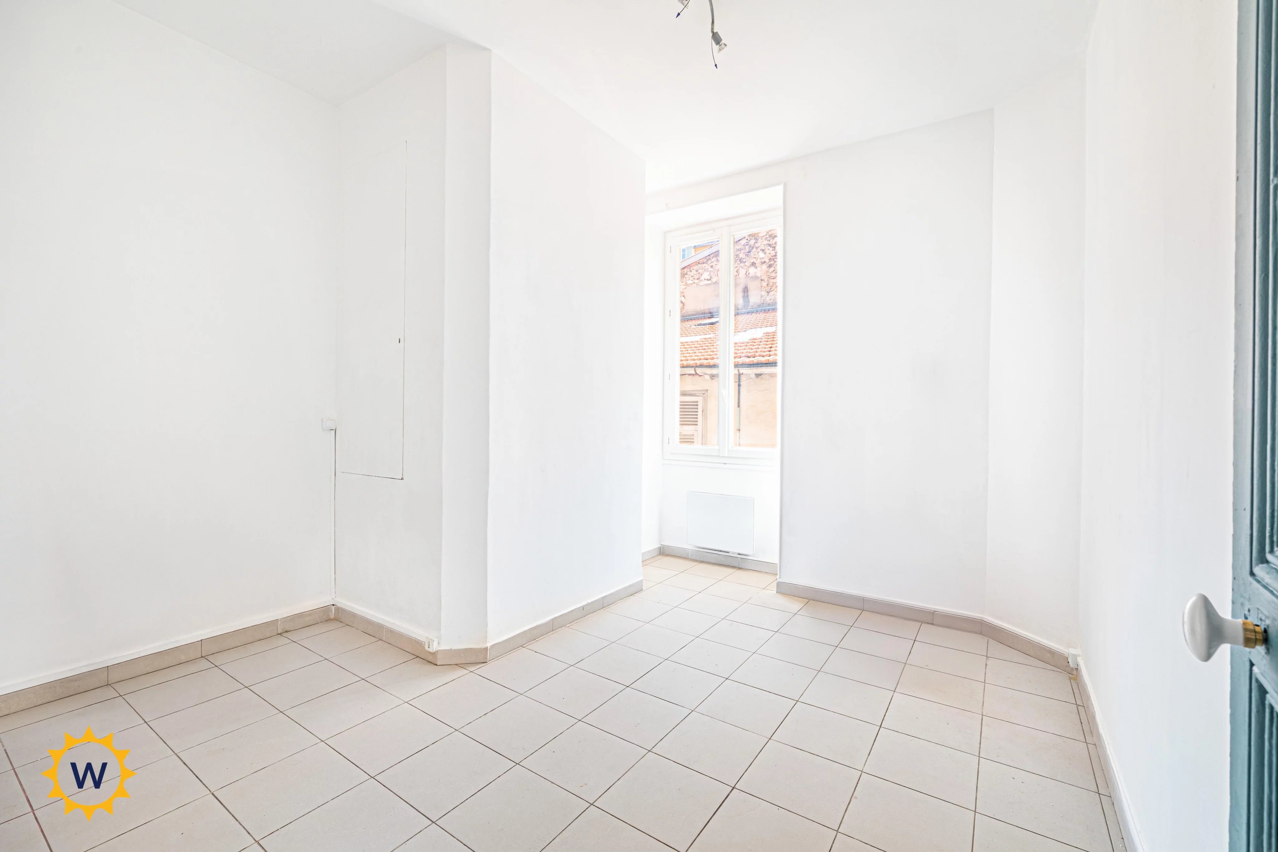 NICE LE PORT RUE BONAPARTE – 3/4 PIÈCES TRAVERSANT 65 M² – BALCON – ASCENSEUR — photo 12