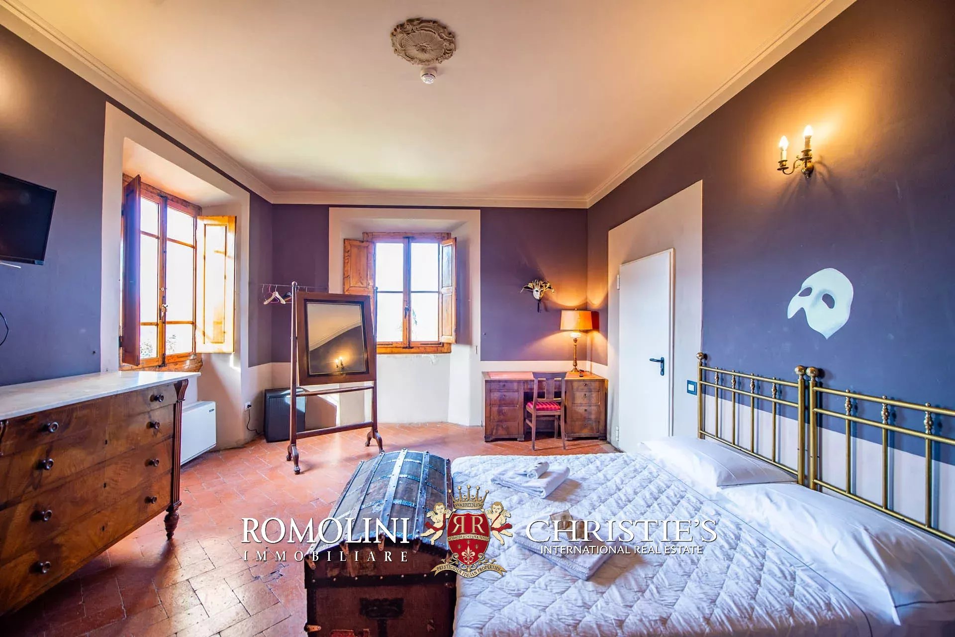 22 Bedroom Villa/Townhouse's Image 16