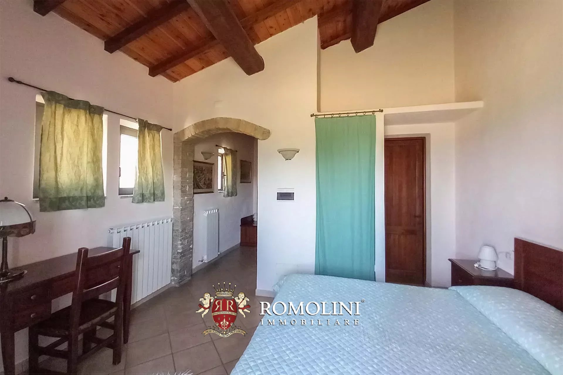 10 Bedroom Villa/Townhouse's Image 52