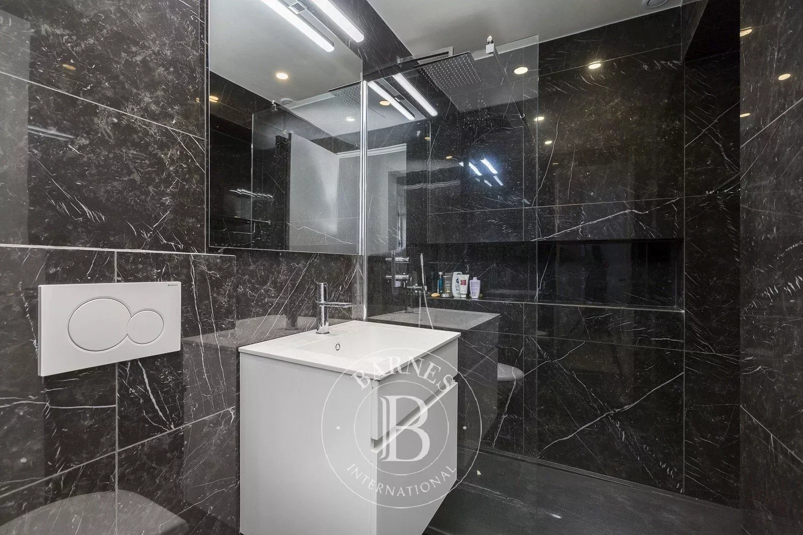 Daire Paris 8ème - picture 9