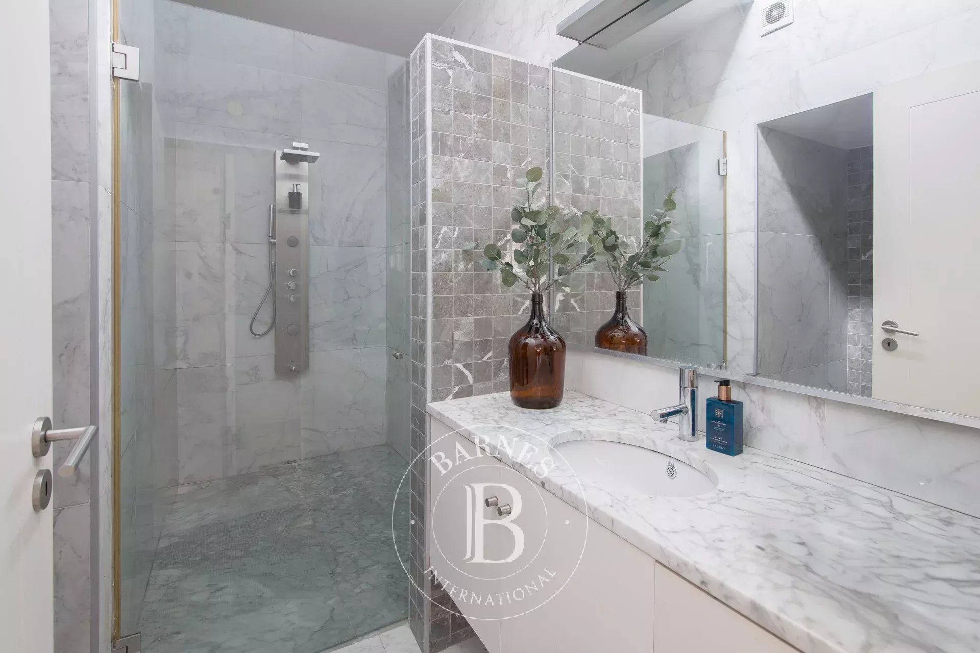 Villa avec jardin dans le quartier historique de Leça da Palmeira Villa avec jardin dans le quartier historique de Leça da Palmeira