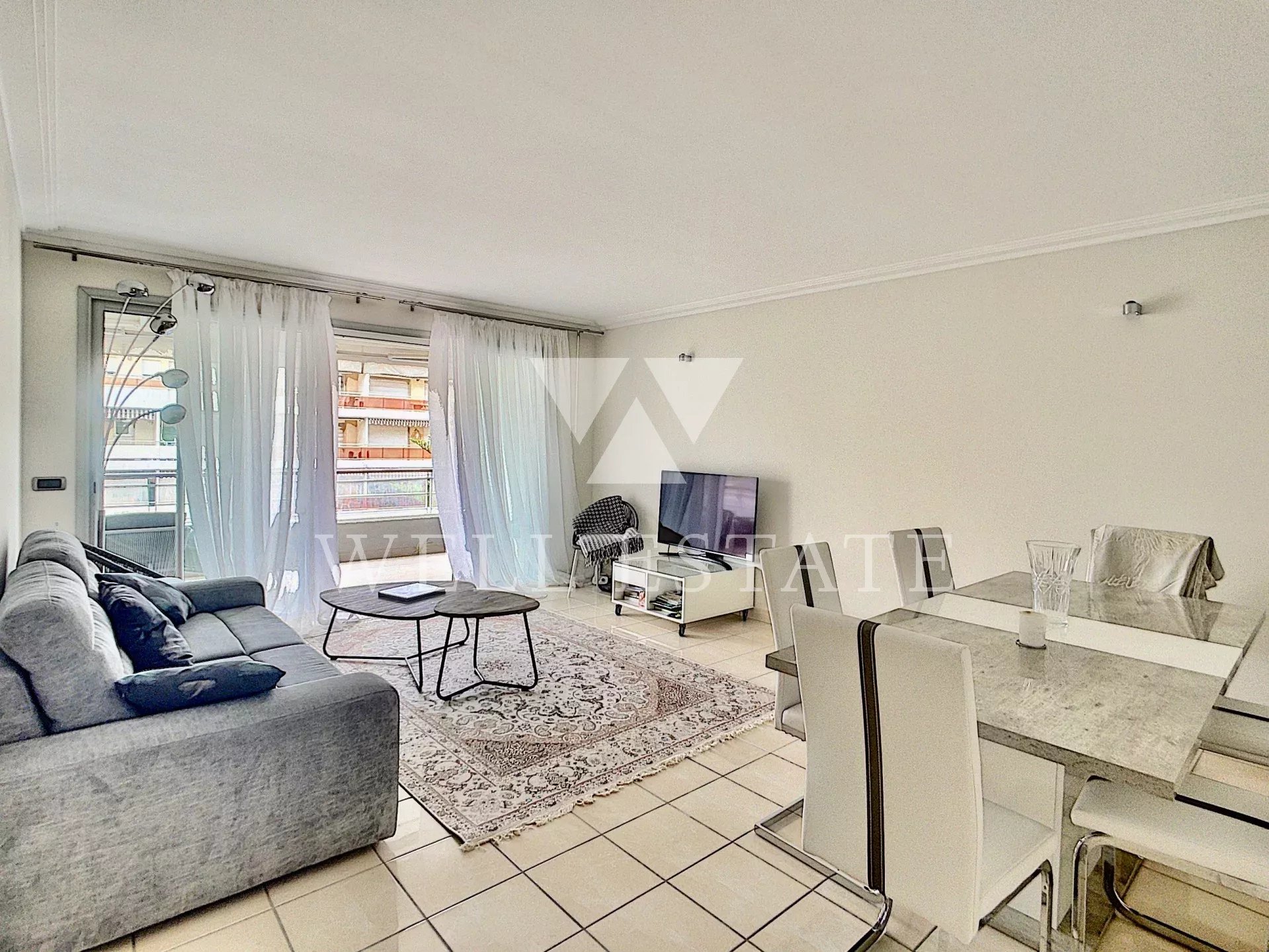 CANNES PALM BEACH 2 BEDROOM APARTMENT 72M2 LARGE TERRACE
