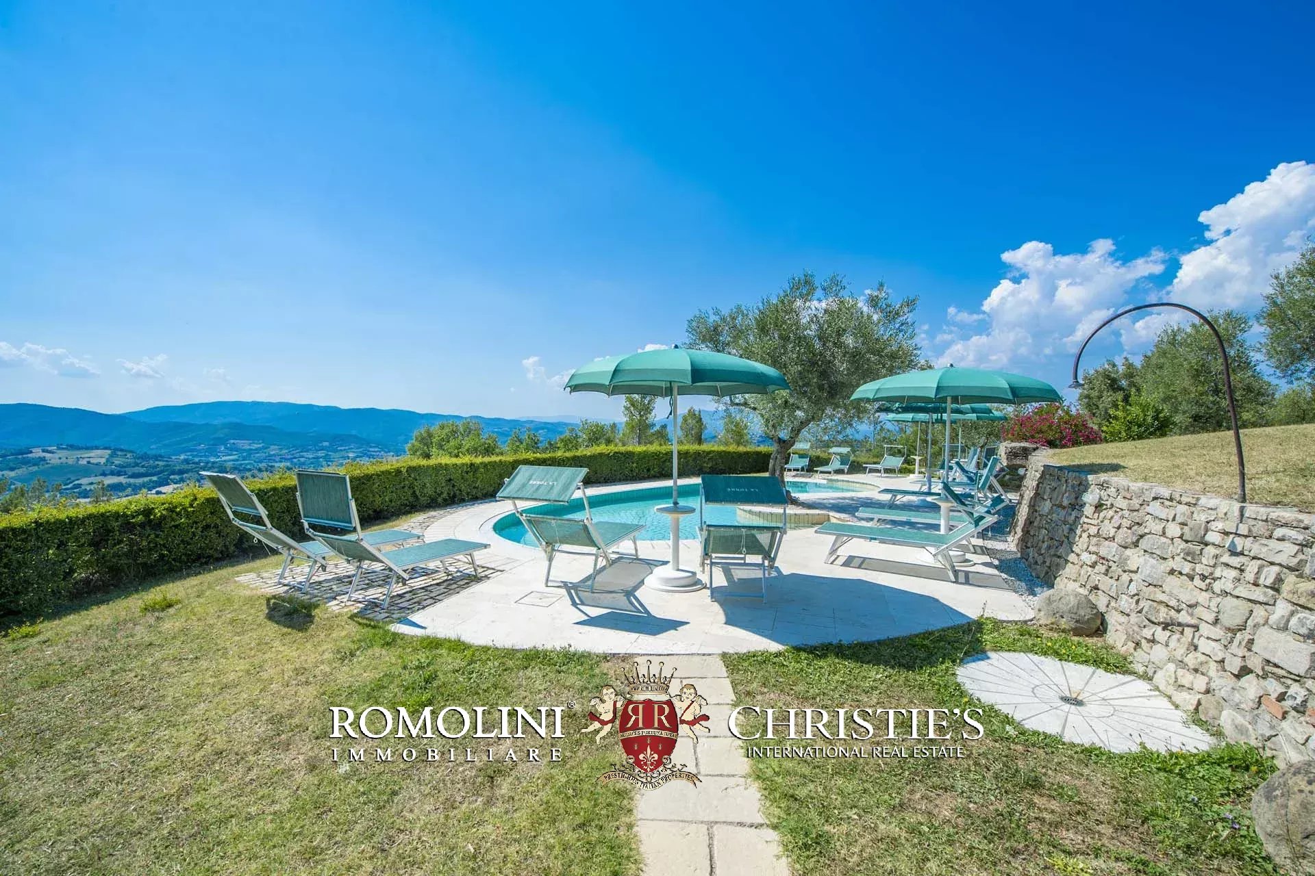 10 Bedroom Villa/Townhouse's Image 35