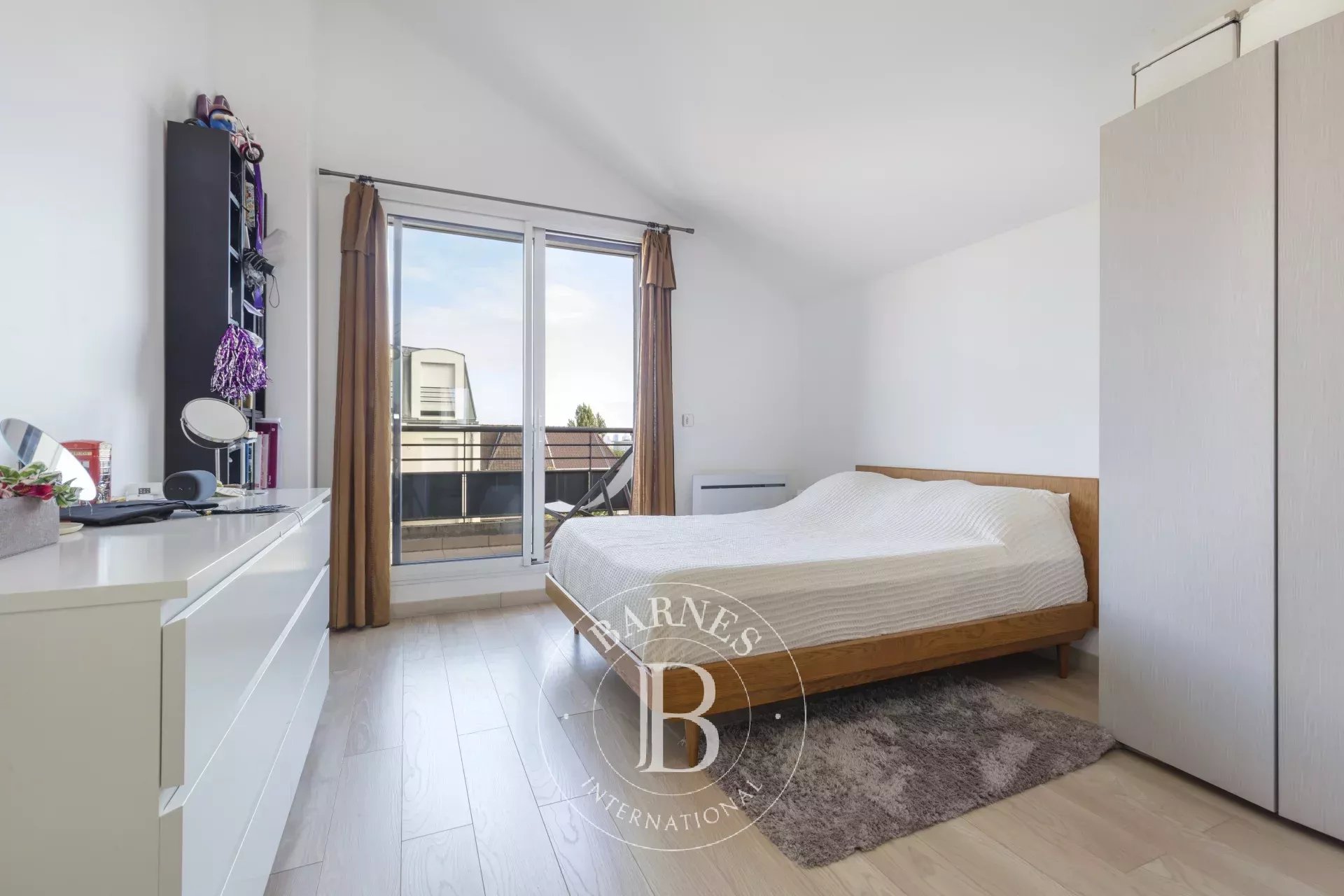 Ev Issy-les-Moulineaux - picture 16