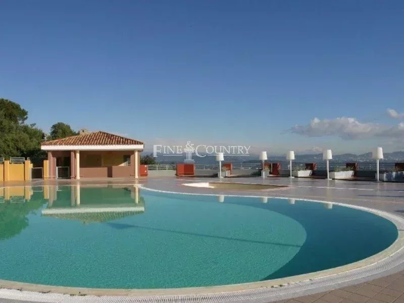 Photo of Apartment for sale in Mandelieu with sea views