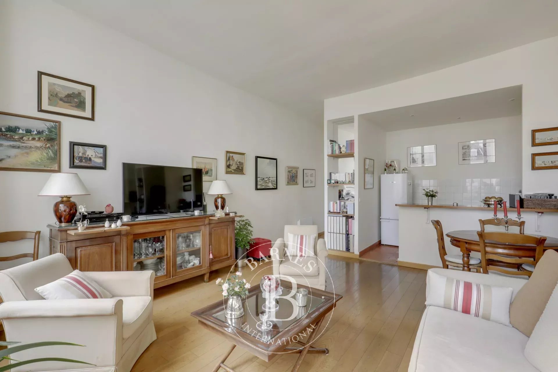 Paris 6 - Dragon - 2 rooms - spacious - view - picture 7