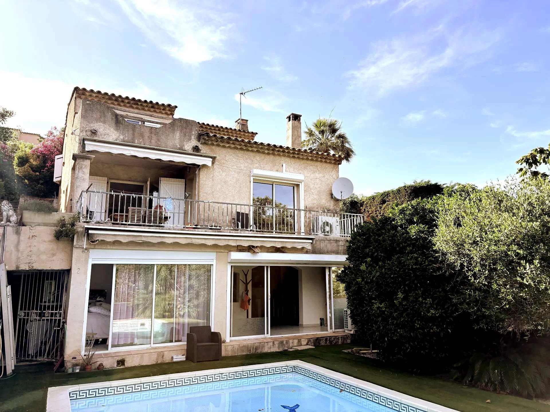 Agence immobilière de Ellington International