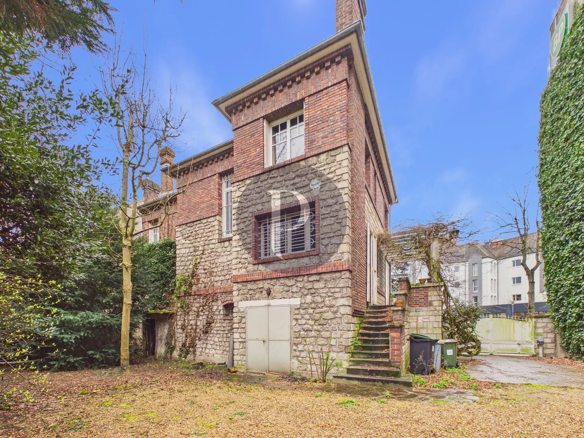 vente-maison-7-pieces-sceaux-86787621