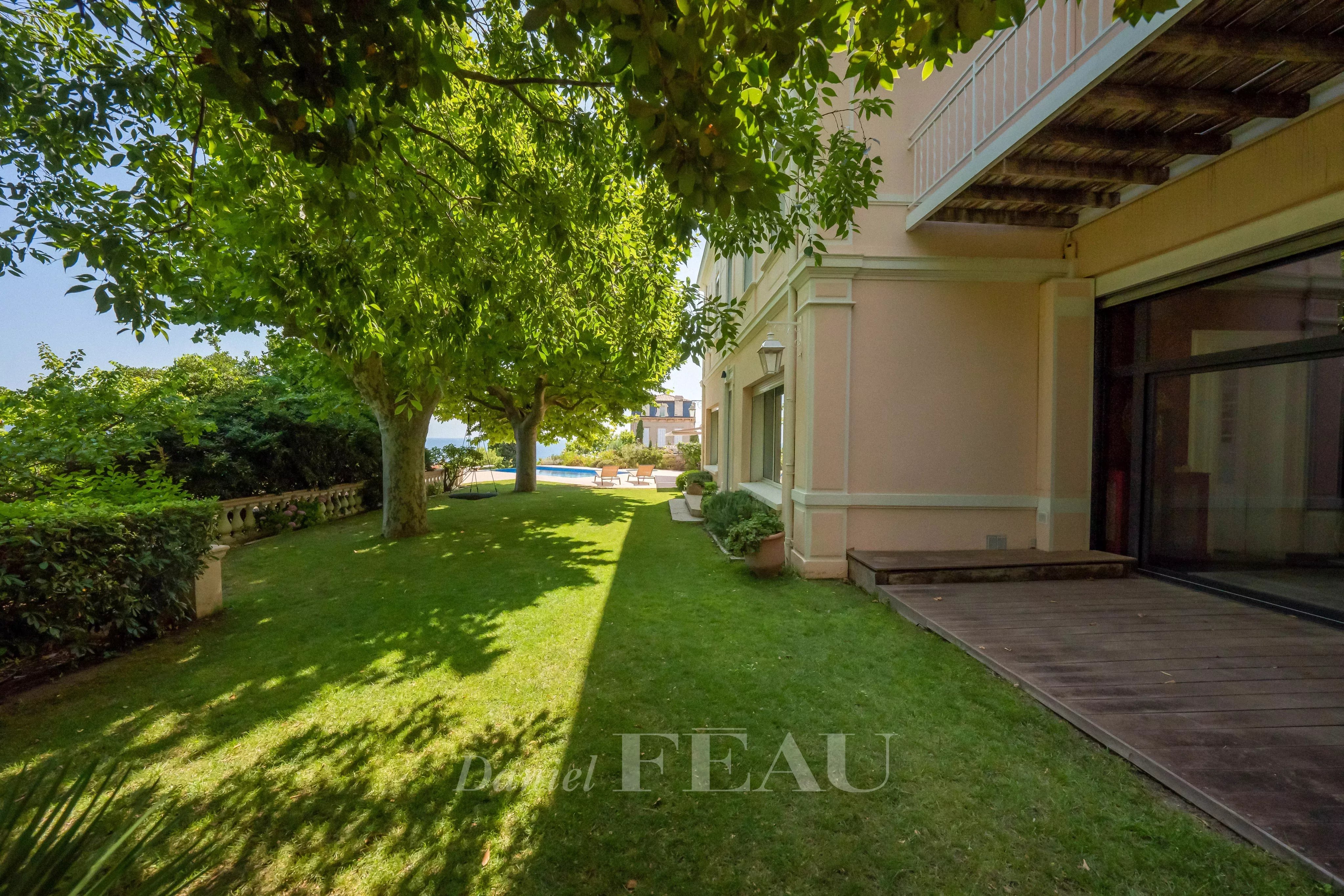 Sale House Marseille 7ème