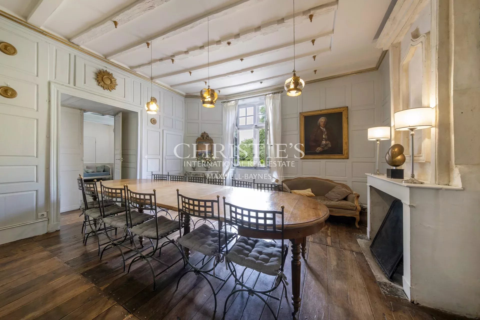 7 Bedroom Chateau's Image 32