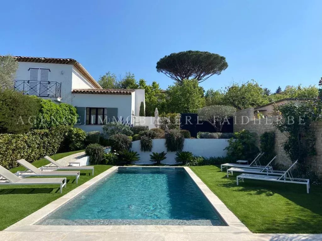 Belle maison avec piscine quartier Saint-Joseph REF 205