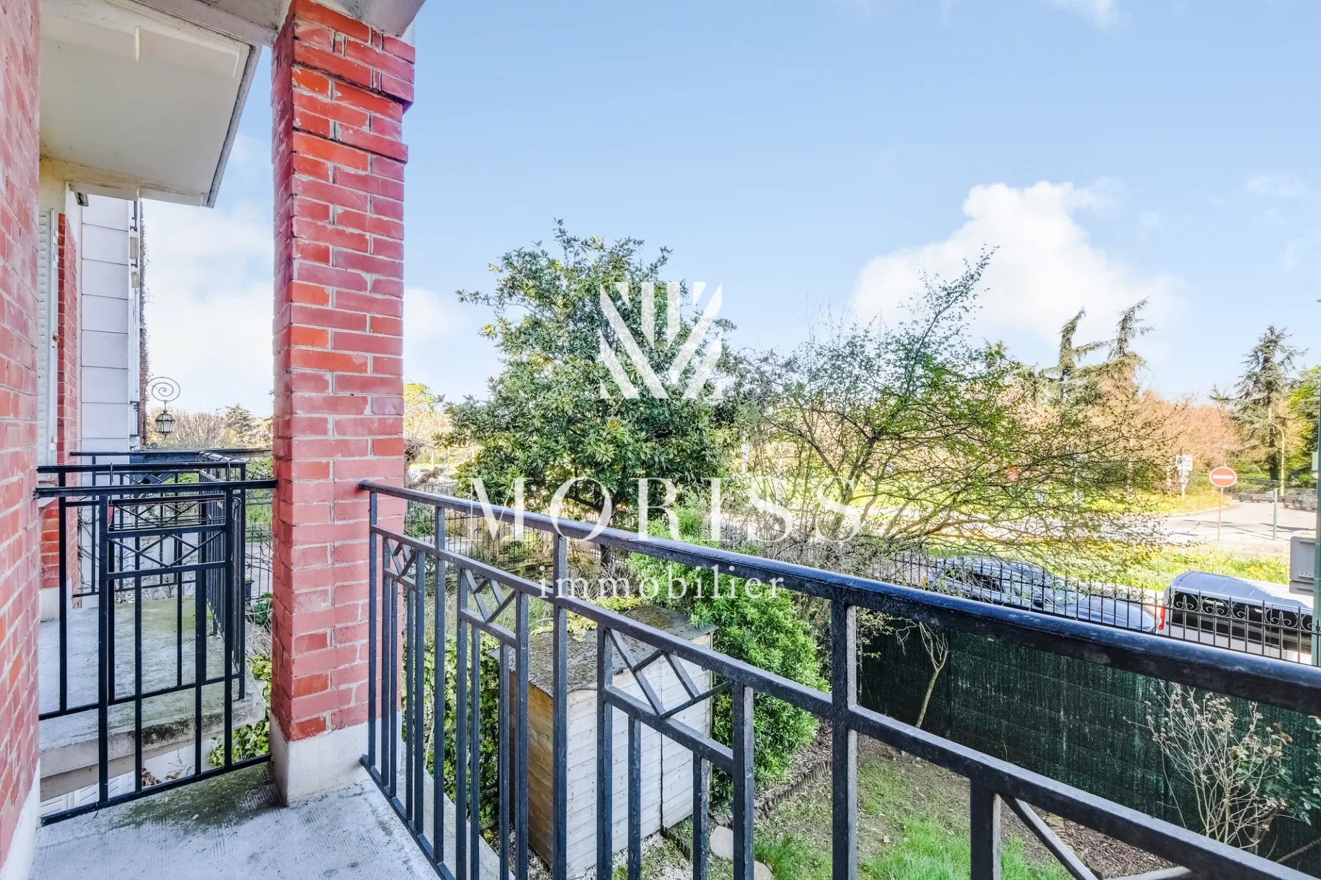 Charenton-Le-Pont Appartement de 2 pièces + 2 balcons - Image Array