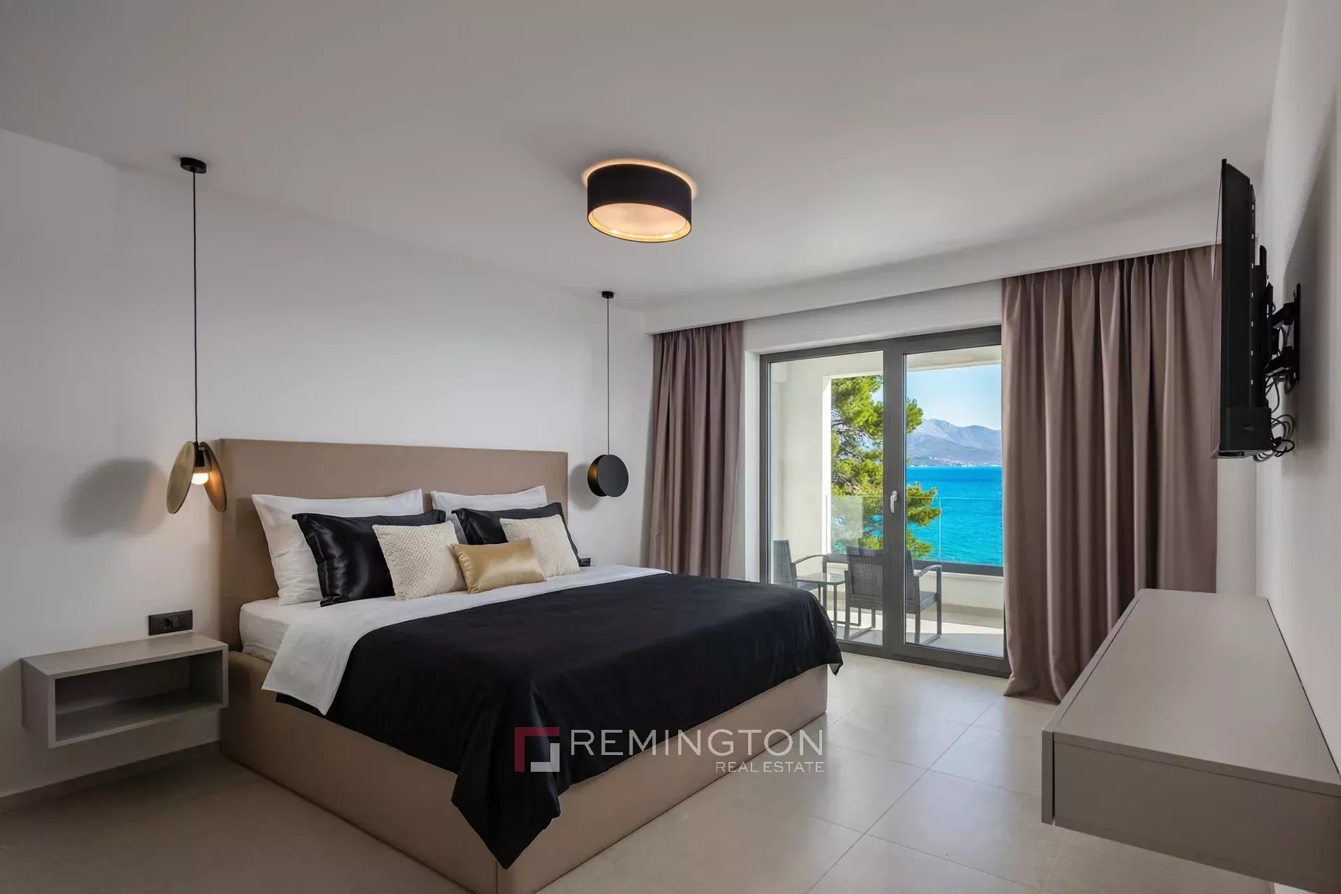 Villa/Townhouse's Image 9