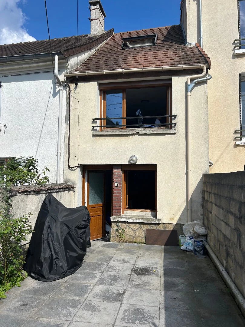 2min La Ferté sous Jouarre, Maison 2 chambres avec terrain