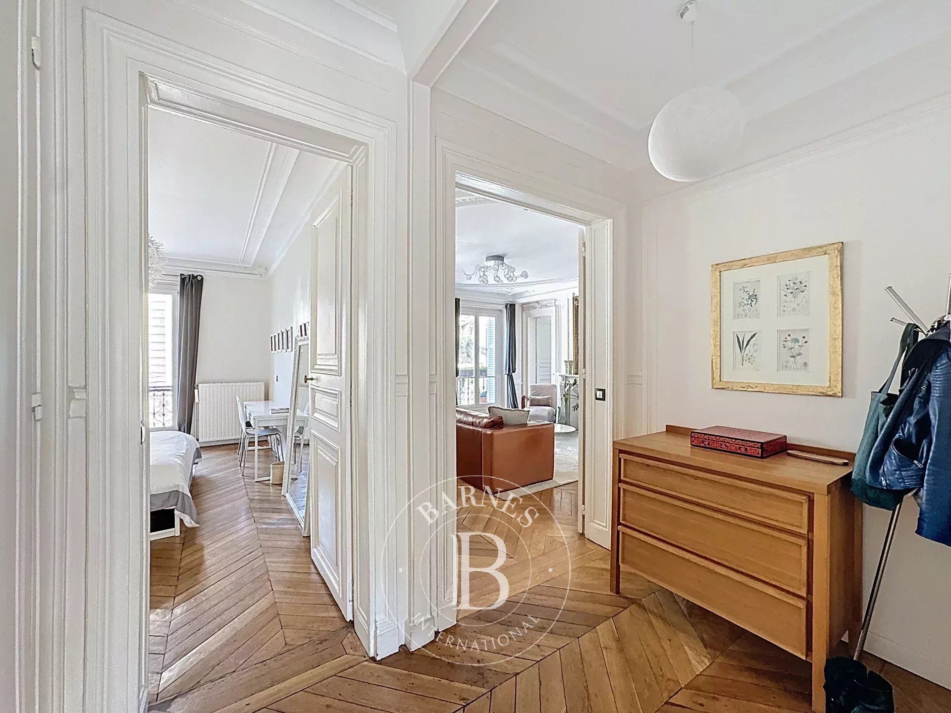 Daire Paris 8ème - picture 11