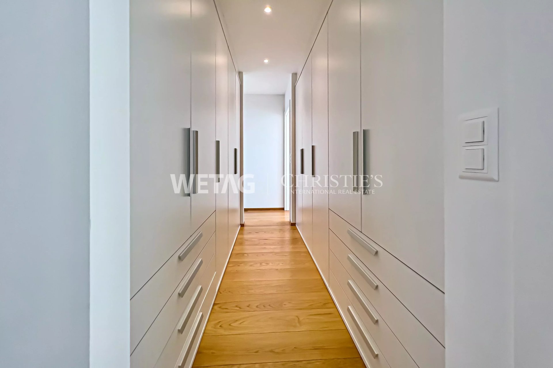 3 Bedroom Apartment/Flat's Image 6