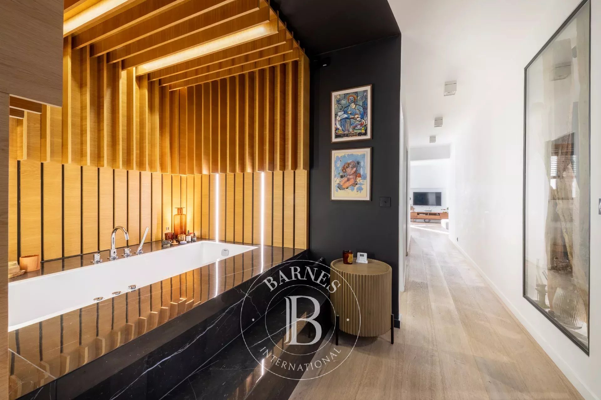 Daire Paris 3ème - picture 12