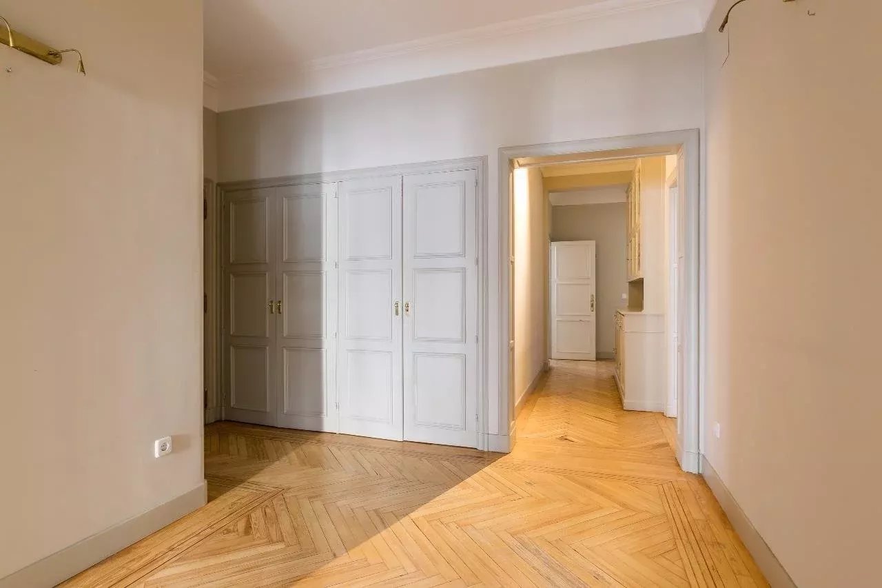 Daire Madrid - picture 12