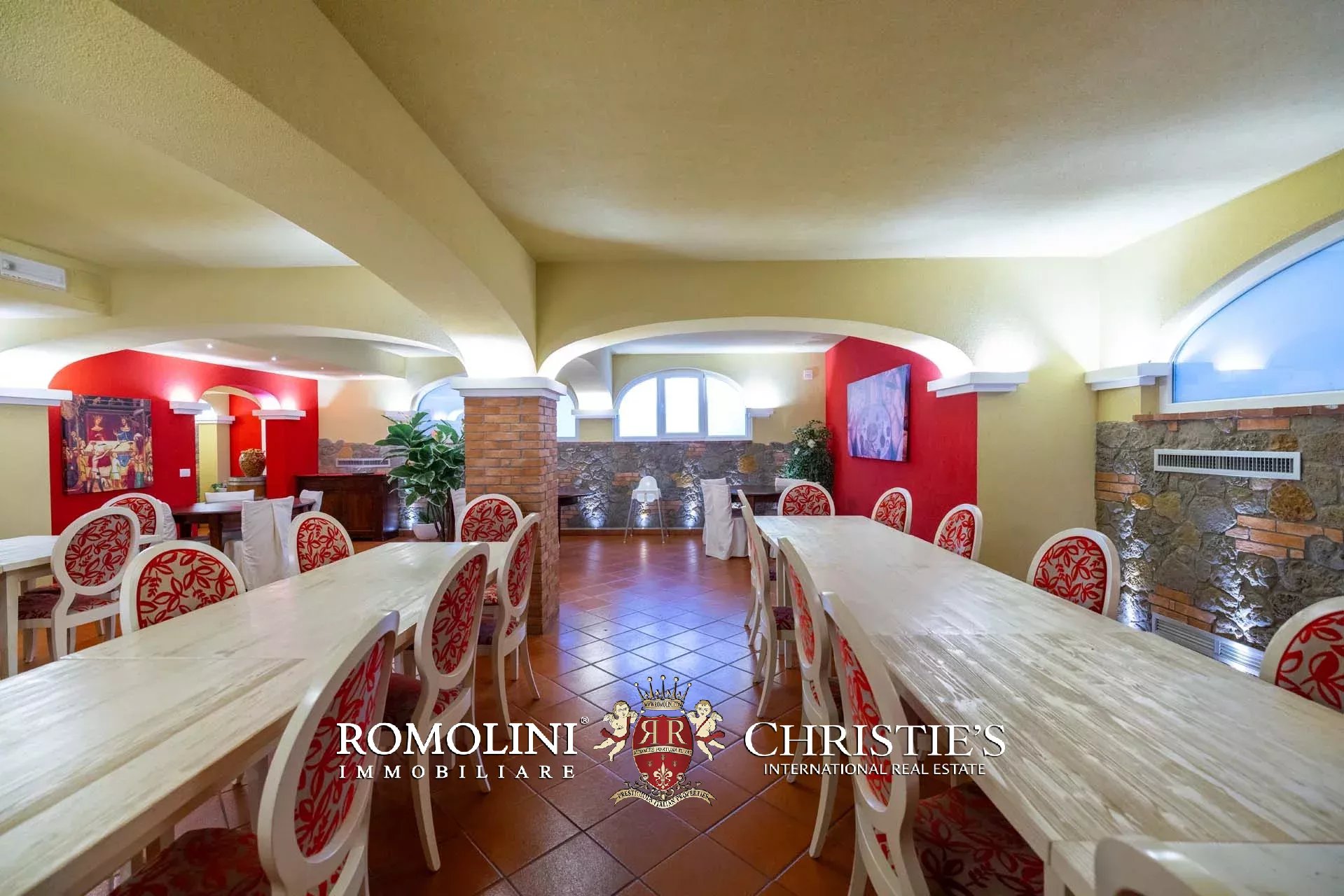 63 Bedroom Villa/Townhouse's Image 32