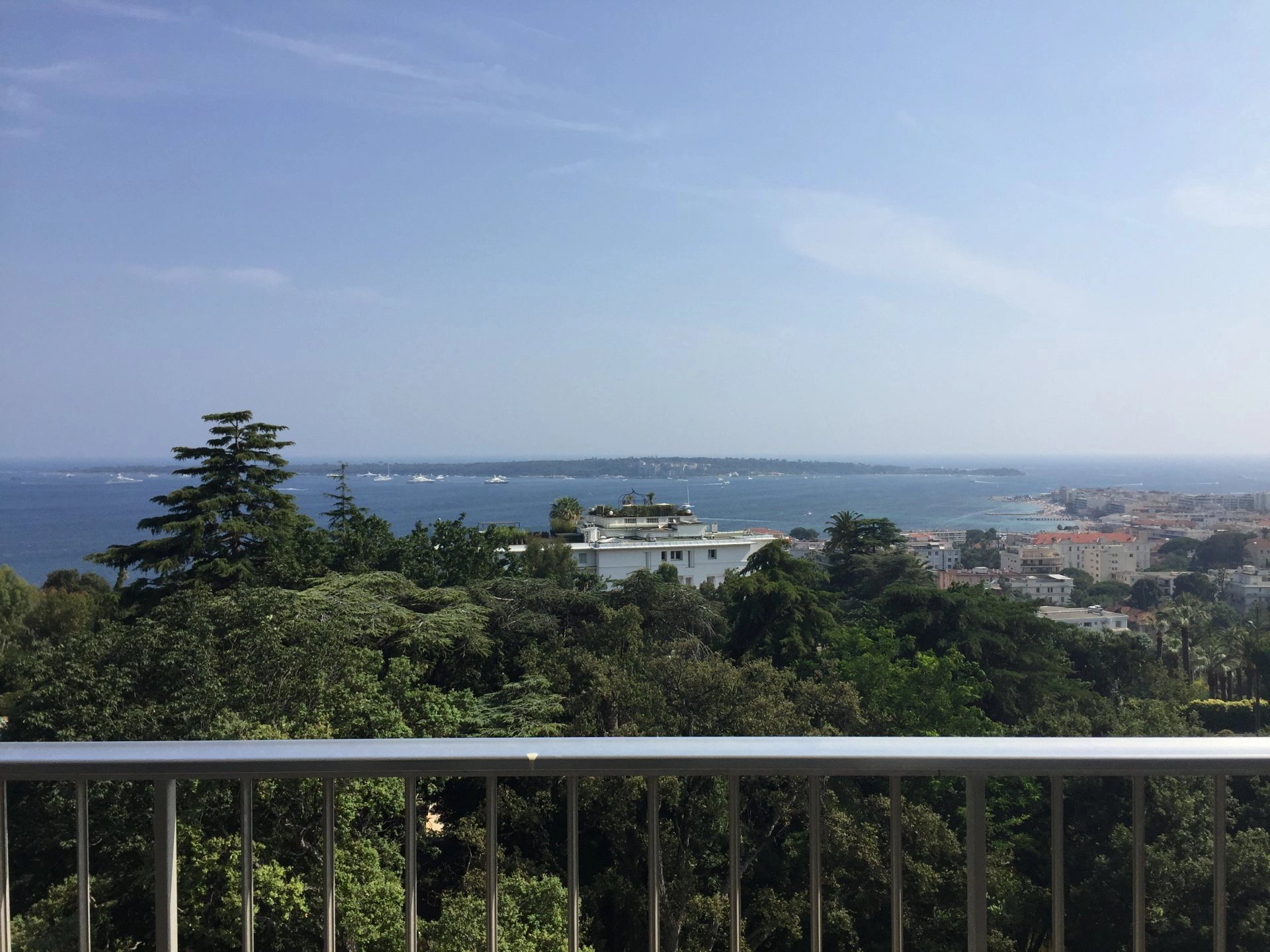 Appartement vue mer Cannes