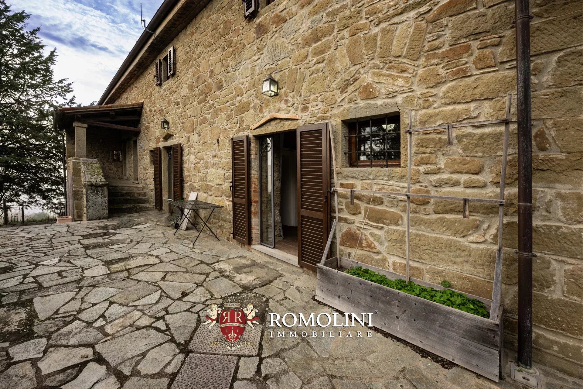 11 Bedroom Villa/Townhouse's Image 80