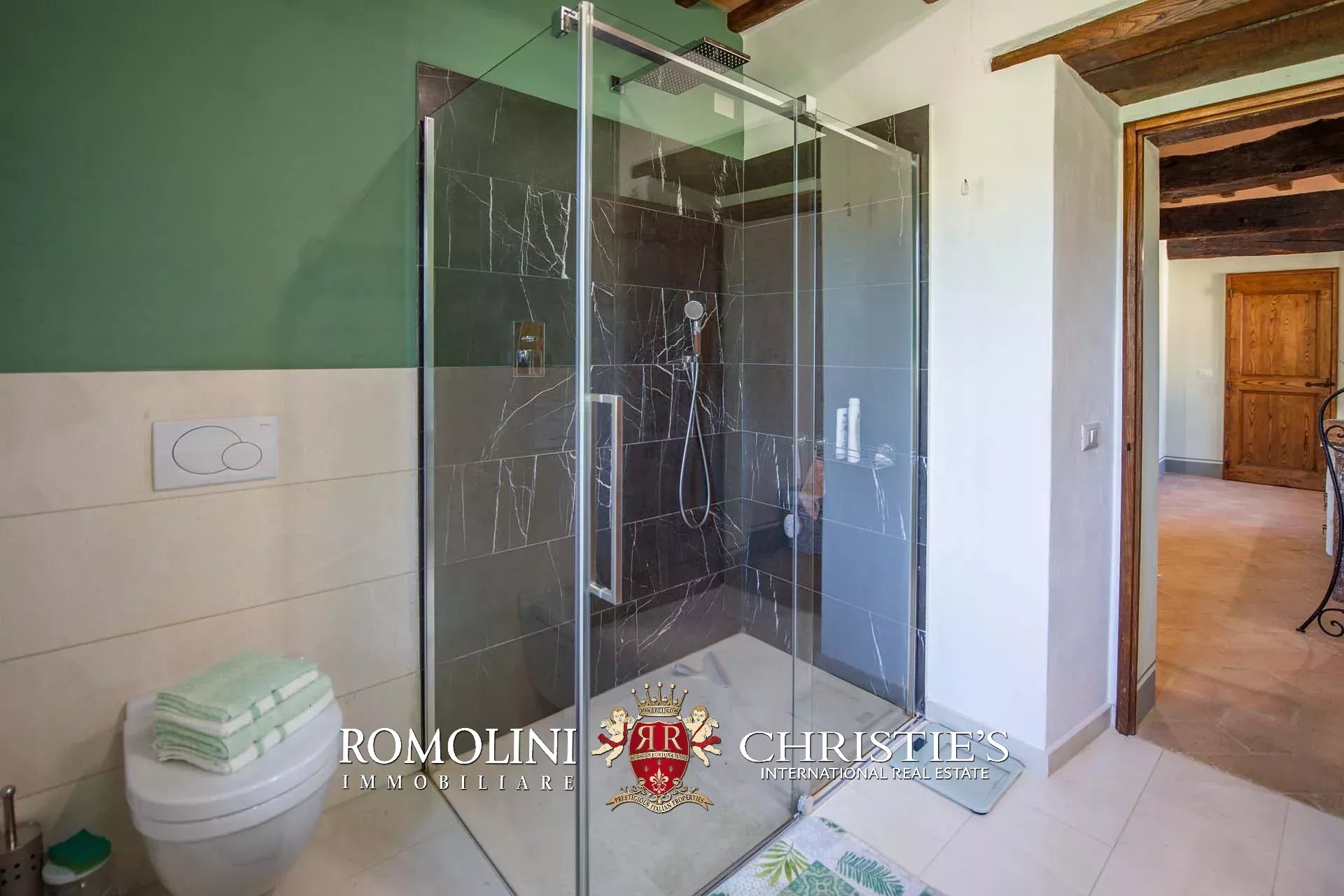 4 Bedroom Villa/Townhouse's Image 73