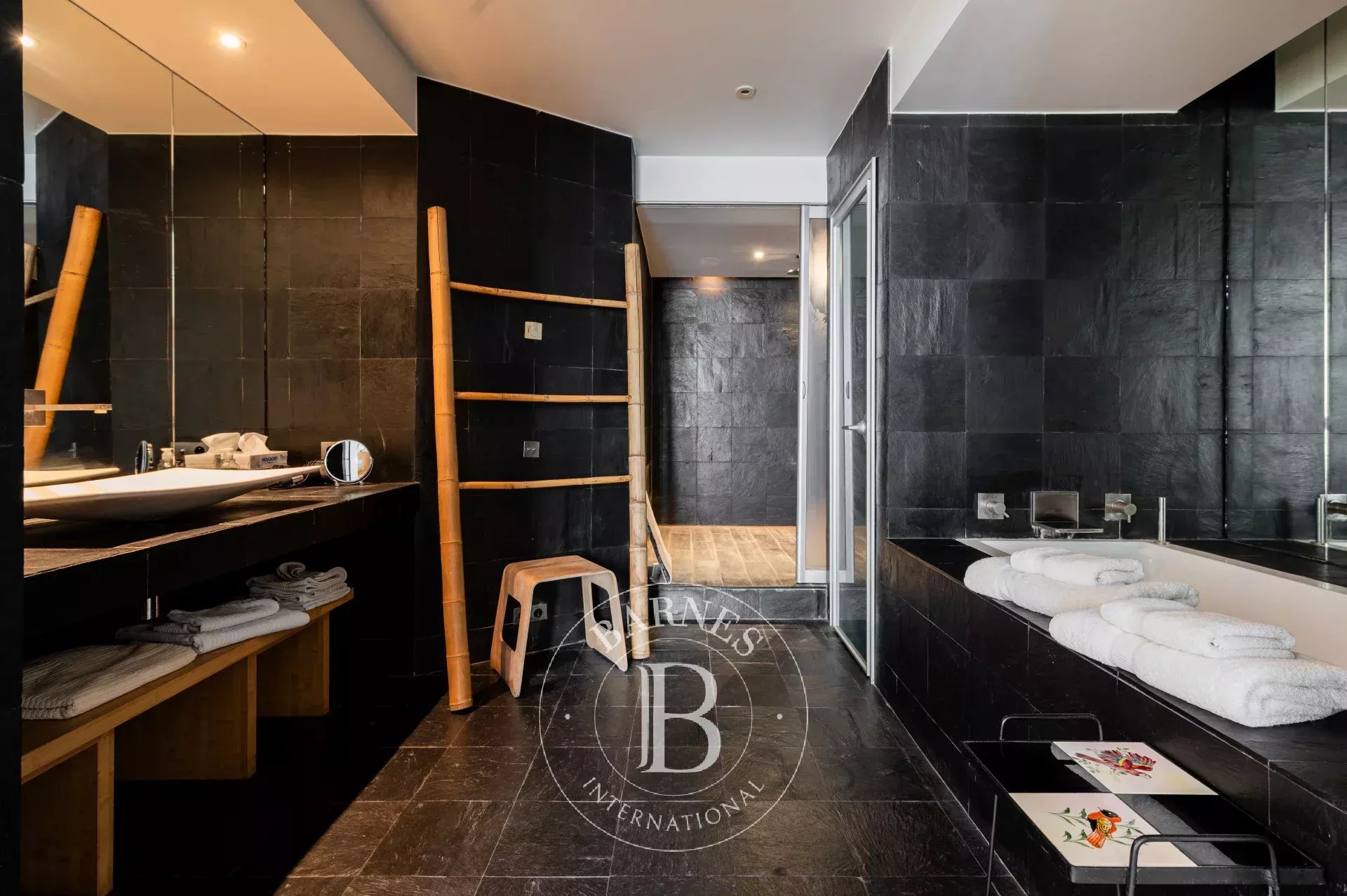 Daire Paris 18ème - picture 11