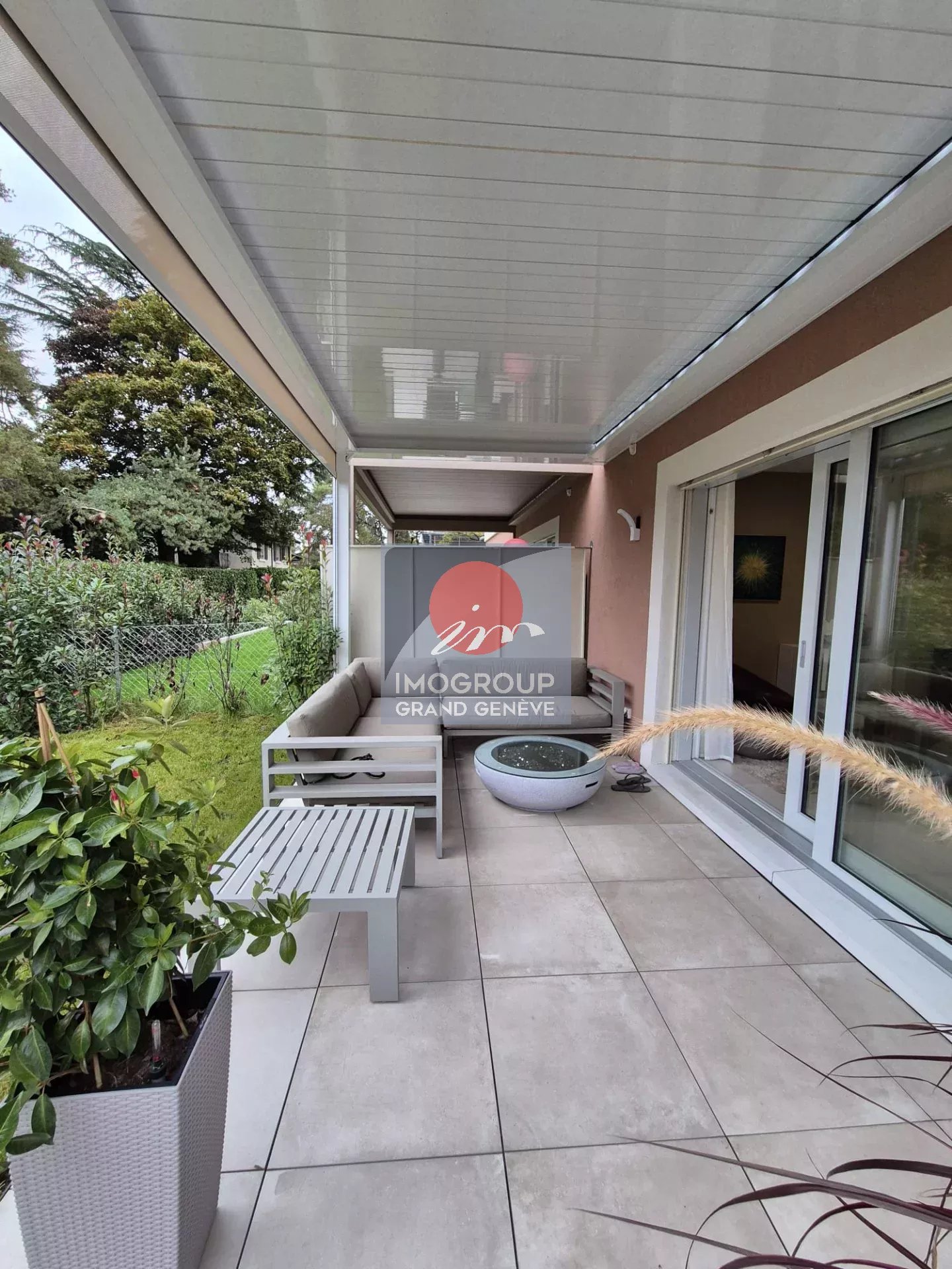 Agence immobilière de Agence IMOGROUP CHENE BOURG GENEVE