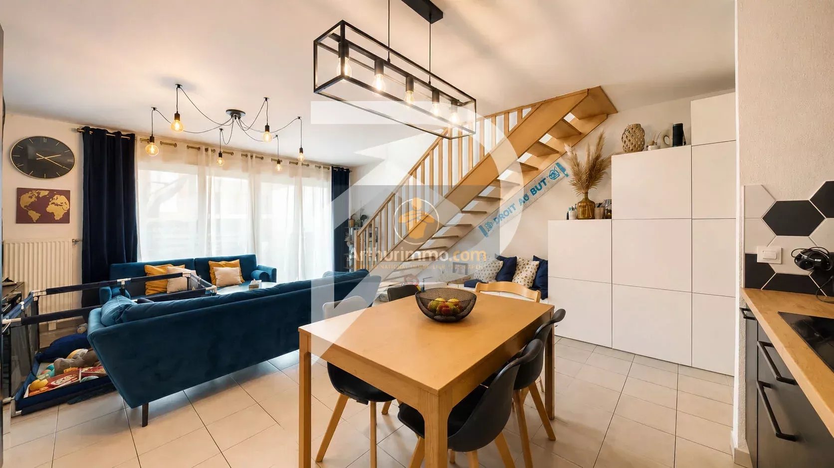 À Vendre Maison Chanteloup-les-Vignes 3 Pièces 82 m² avec Jardin