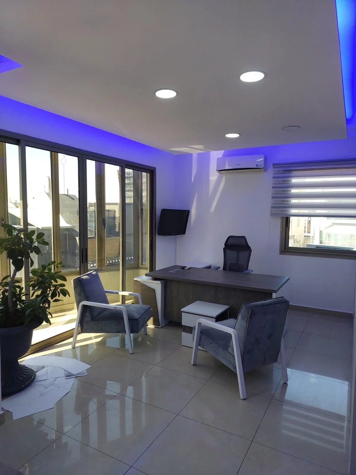 95 SQM Office fully furnished for Rent in Zalka.