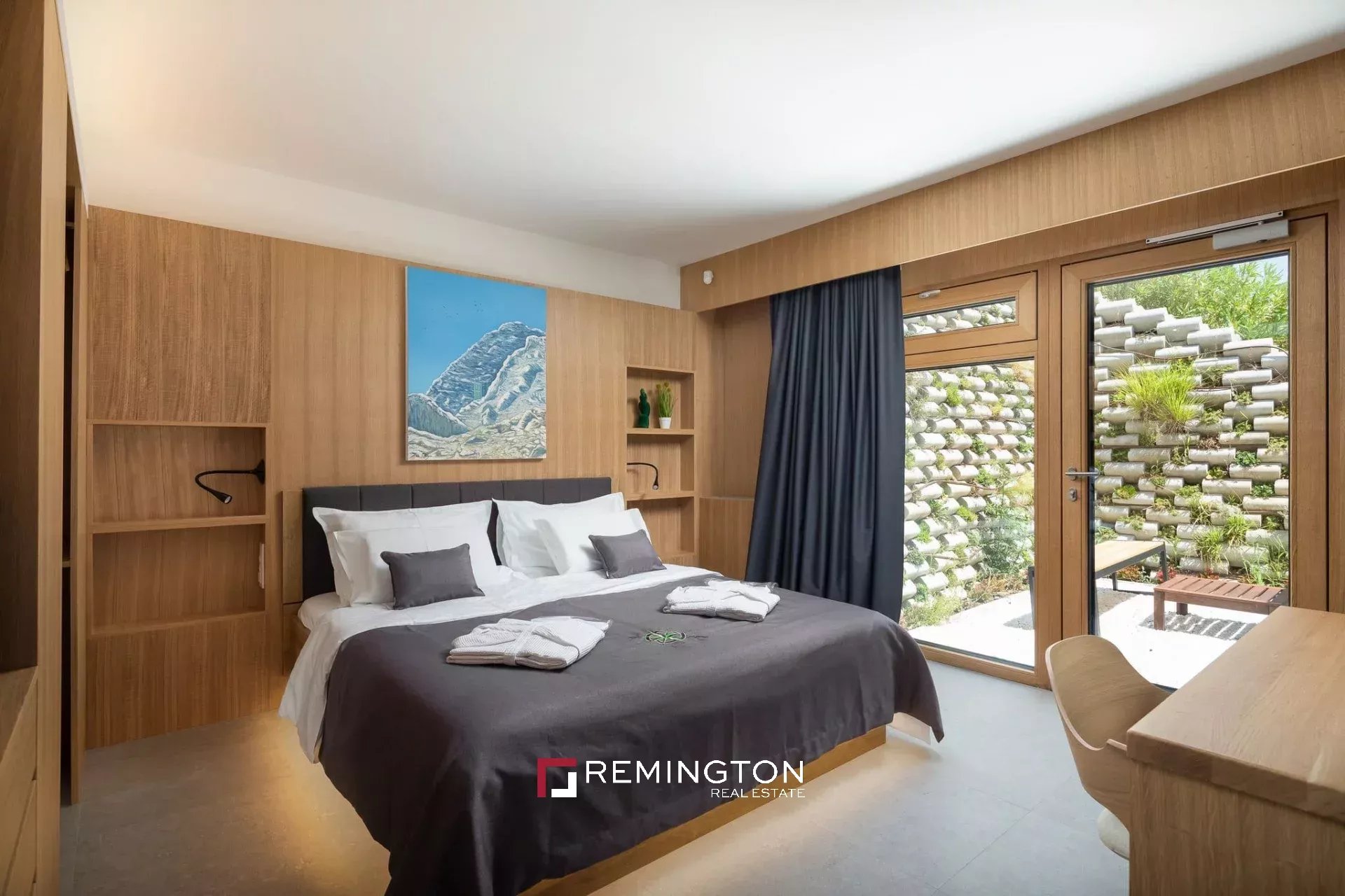 3 Bedroom Villa/Townhouse's Image 4