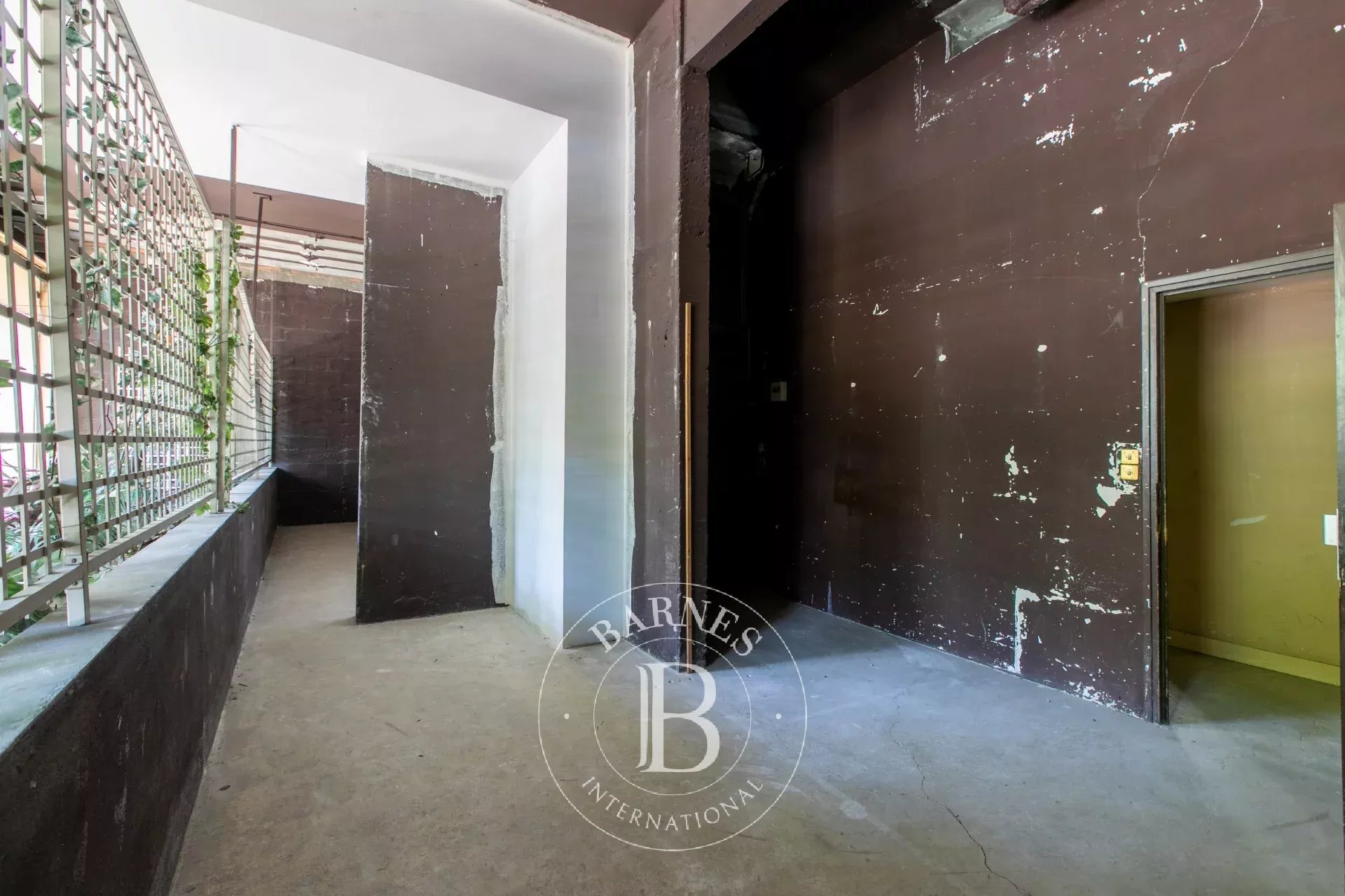 Paris 16 - La Muette - Garden-level residential unit to be fitted out - picture 9