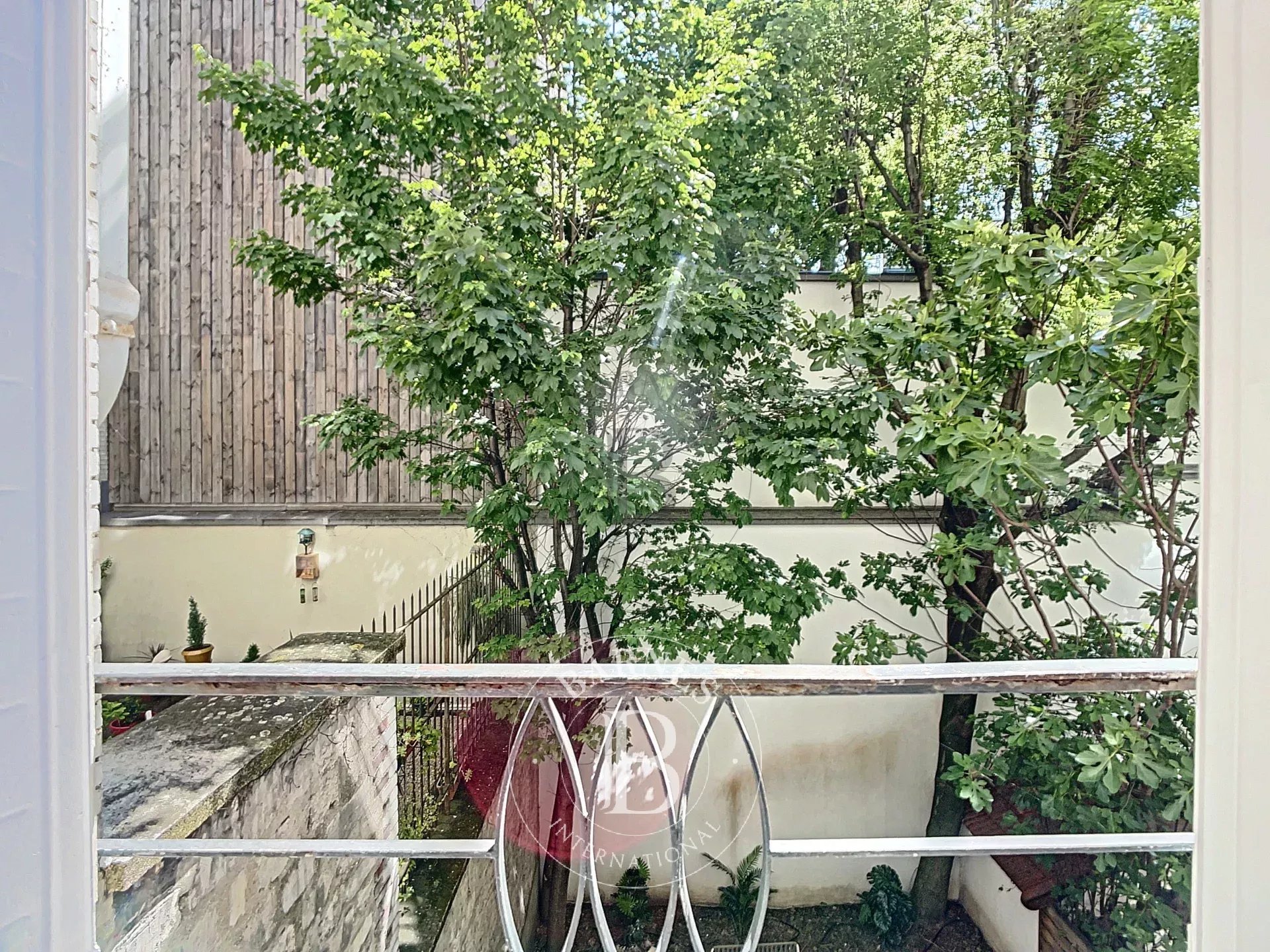 Stüdyo Paris 16ème