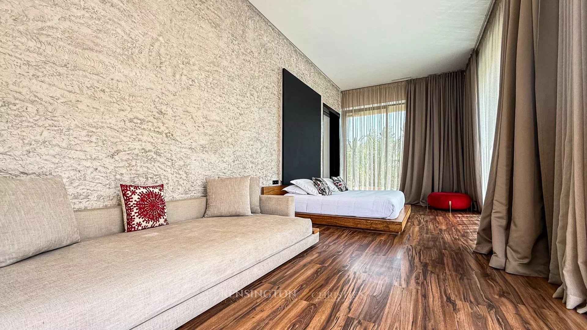 4 Bedroom Villa/Townhouse's Image 22