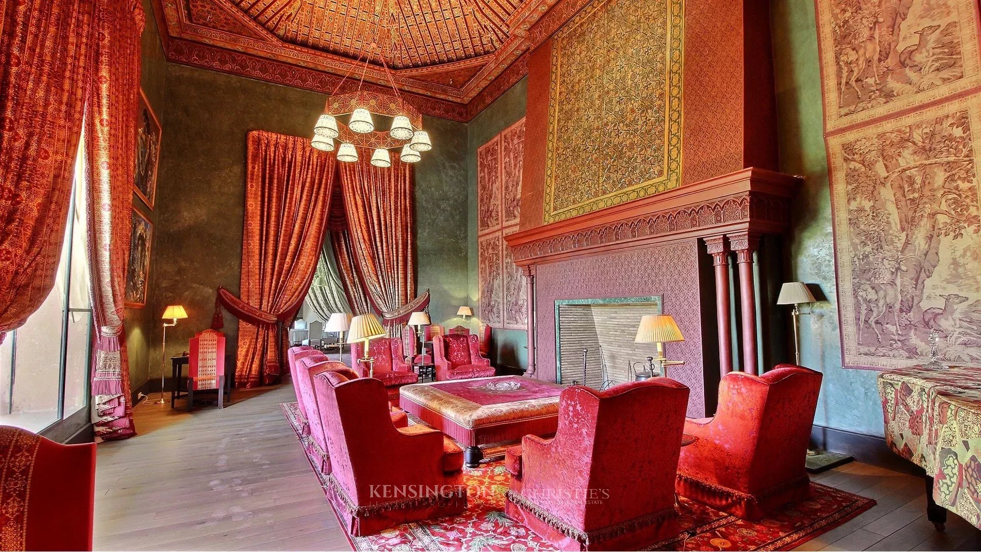 9 Bedroom Villa/Townhouse's Image 14
