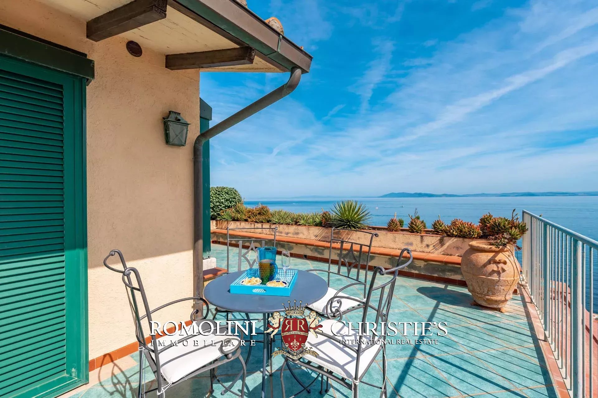 11 Bedroom Villa/Townhouse's Image 75