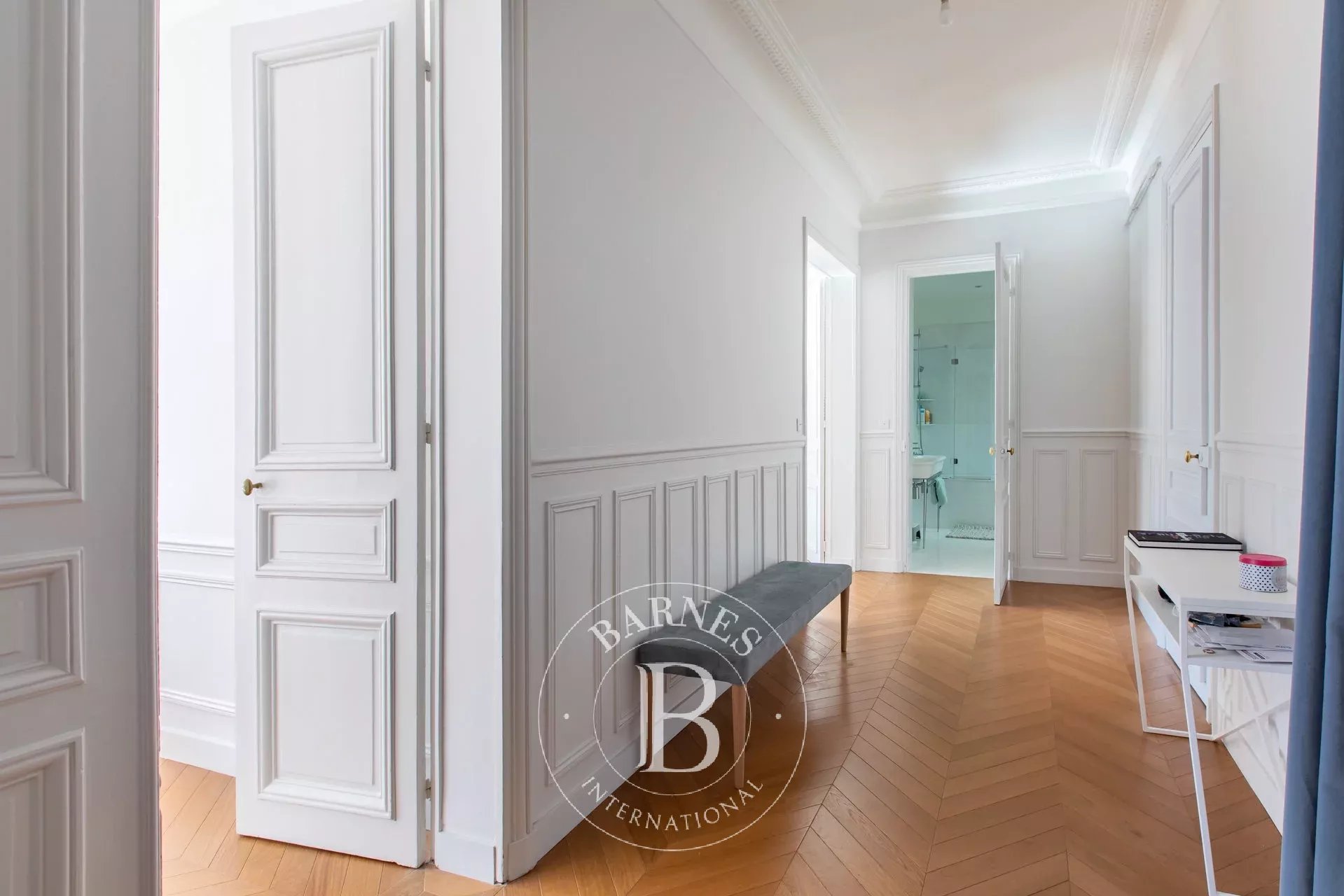 Daire Paris 8ème - picture 5