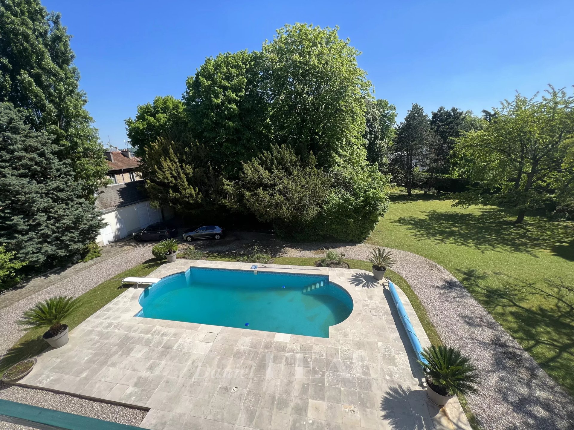 10 Bedroom Villa/Townhouse's Image 4