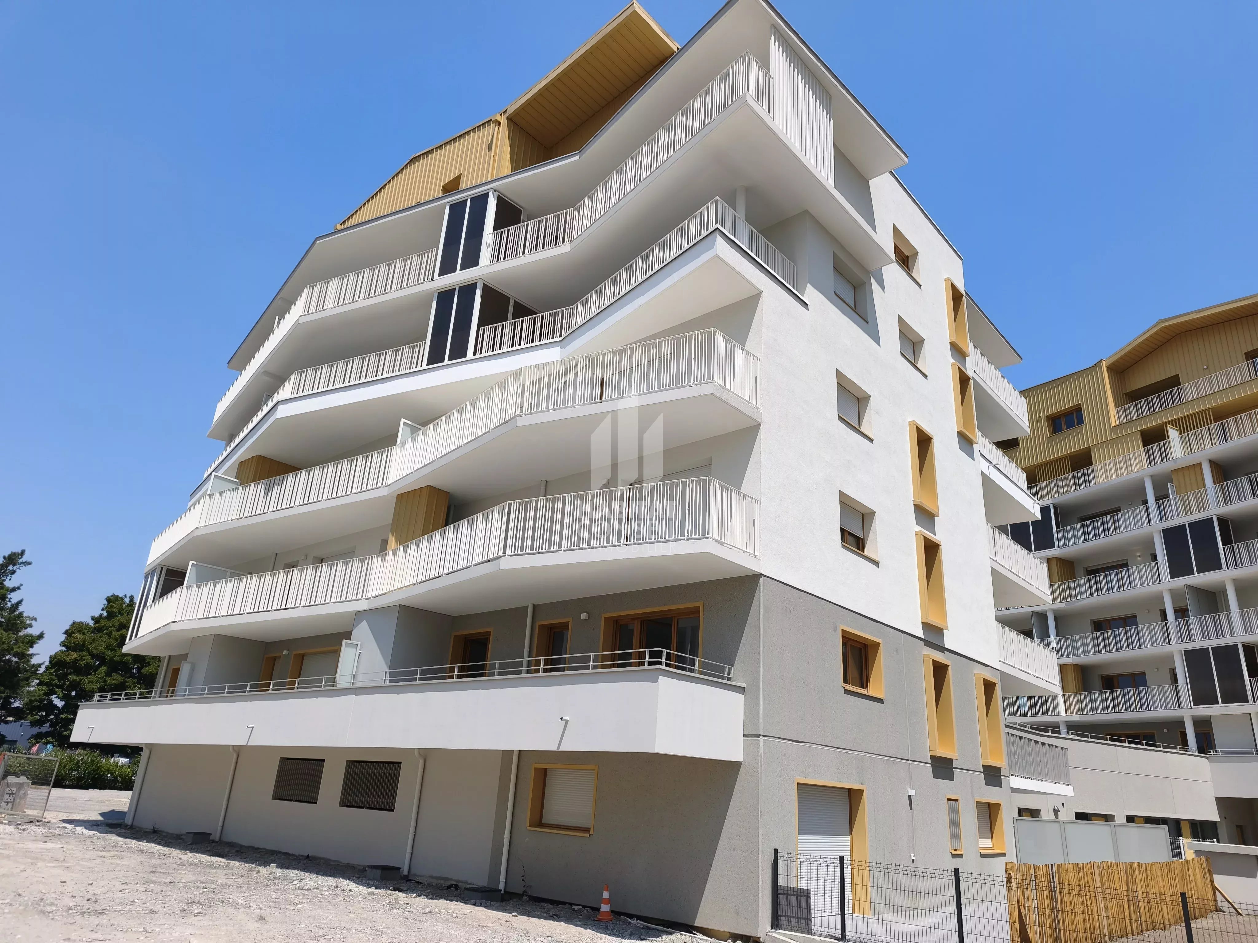 Agence immobilière de 