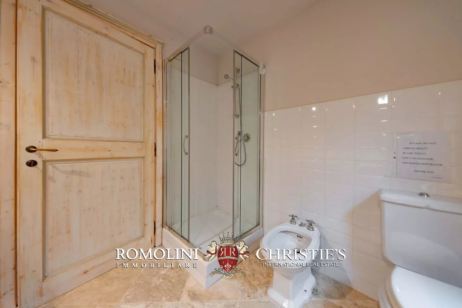10 Bedroom Villa/Townhouse's Image 115
